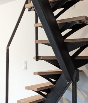 escalier-metal-bois-limon-central3