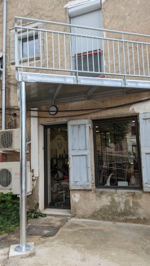 Réalisation balcon avec garde-corps métallique